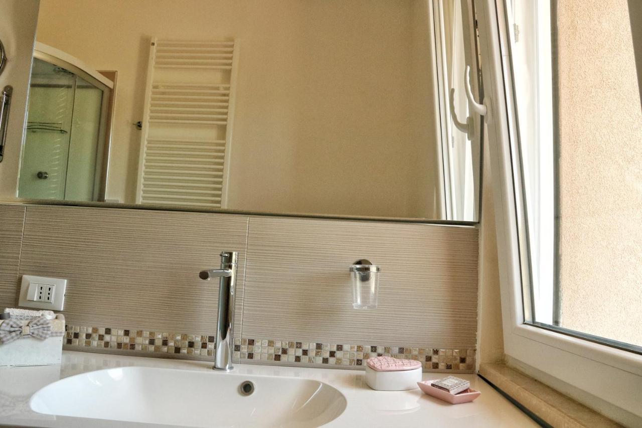 Affitta Camere La Fenice Di Folli Lorella Puegnago Exteriér fotografie